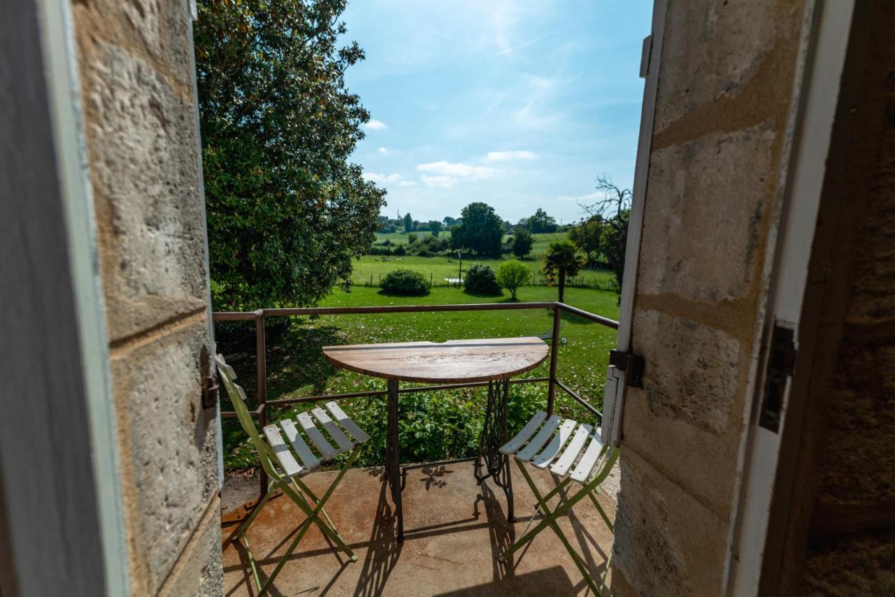 Suite Campagnarde Pres Bordeaux, Vue Sur Les Vignes Au Chateau Camponac Bourg-sur-Gironde Экстерьер фото